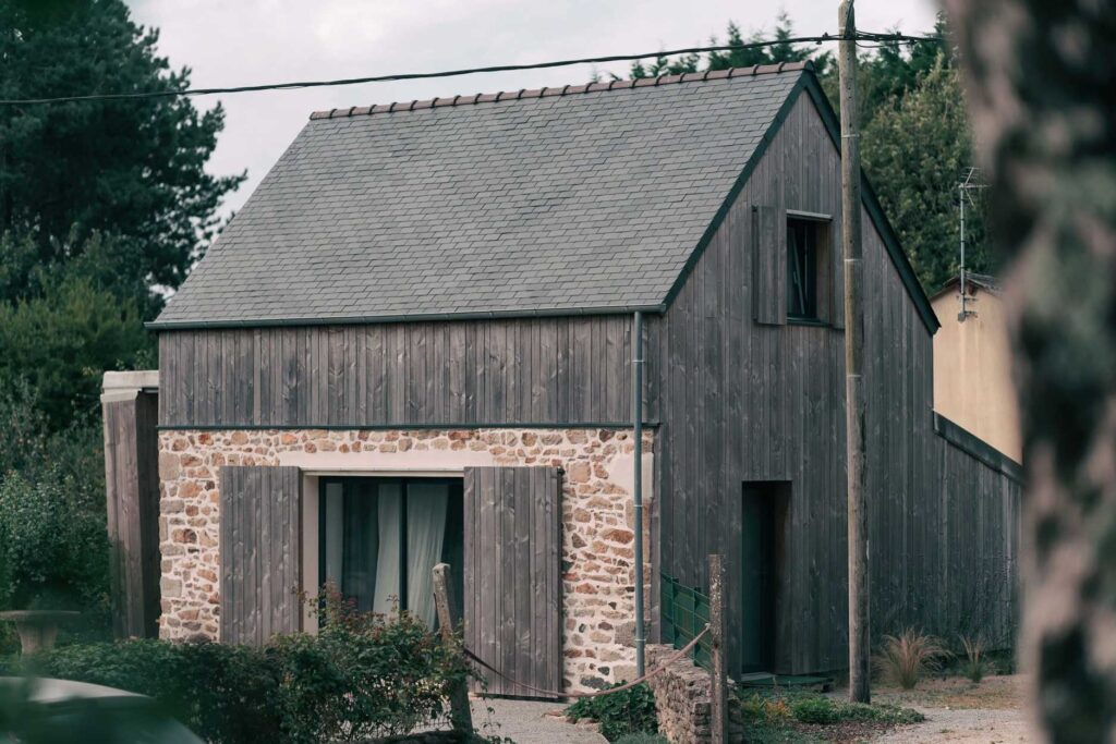 surelevation bois maison pierre breizh wood 10.jpg