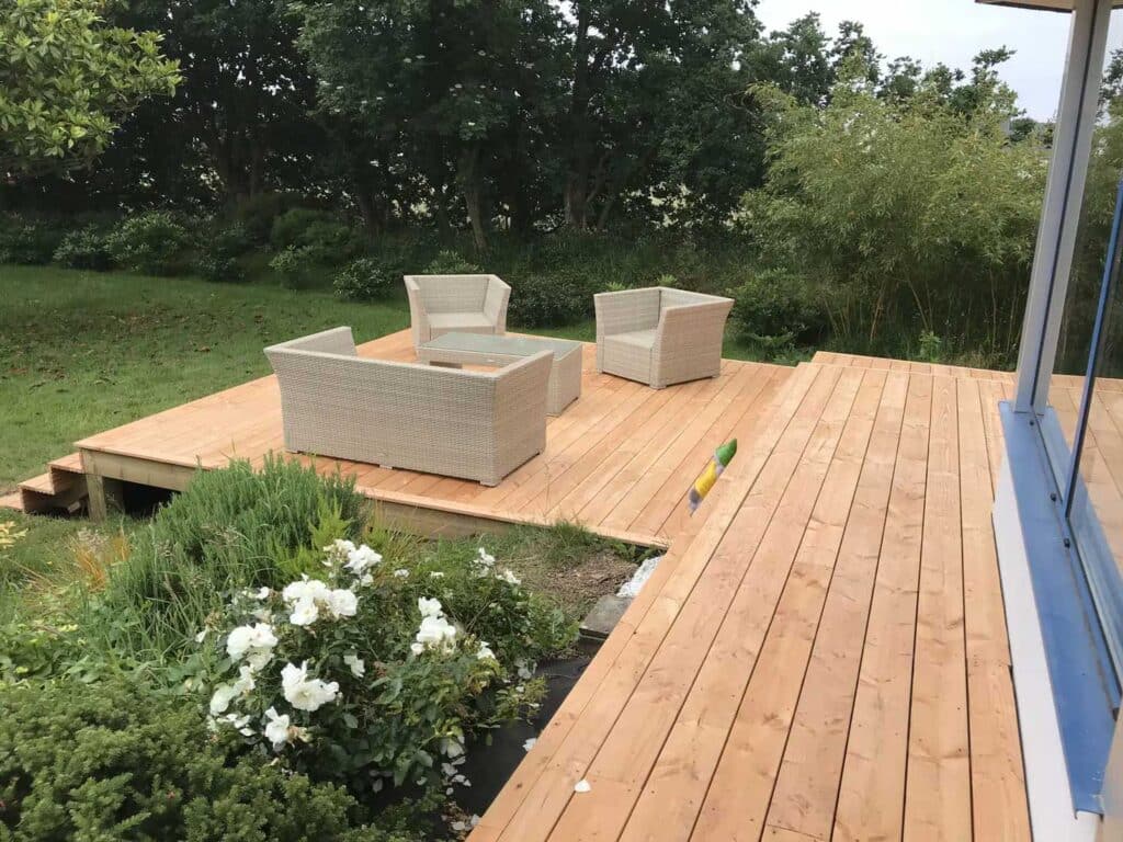 terrasse bois lame breizh wood lopheret breih wood 3.jpg